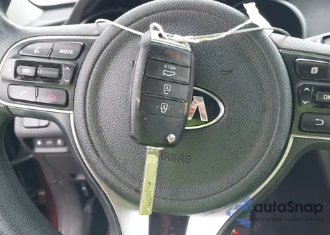 2016 Kia Optima Lx из США, поврежденный, VIN 5XXGT4L34GG007769